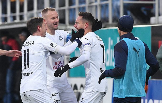 Viktoria Plzen vs Slovan Liberec Prediction, Betting Tips & Odds │25 FEBRUARY, 2023