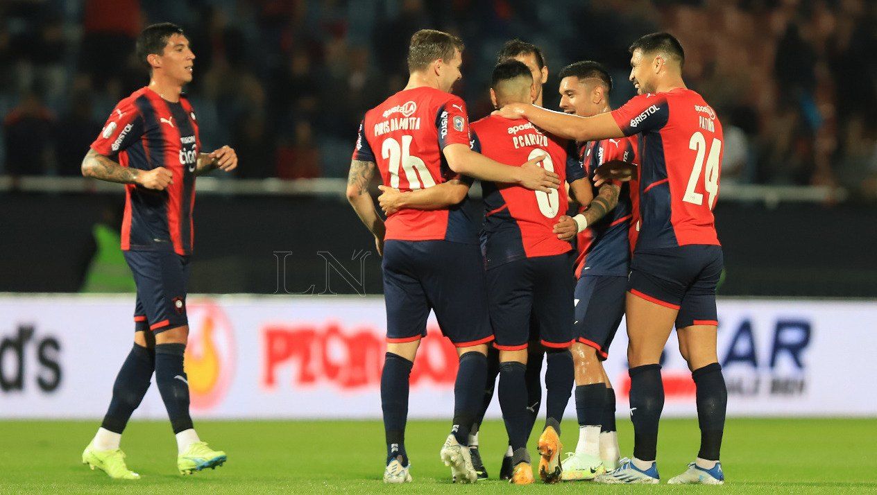 Curicó Unido vs. Cerro Porteño. Pronostico, Apuestas y Cuotas│22 de febrero de 2023