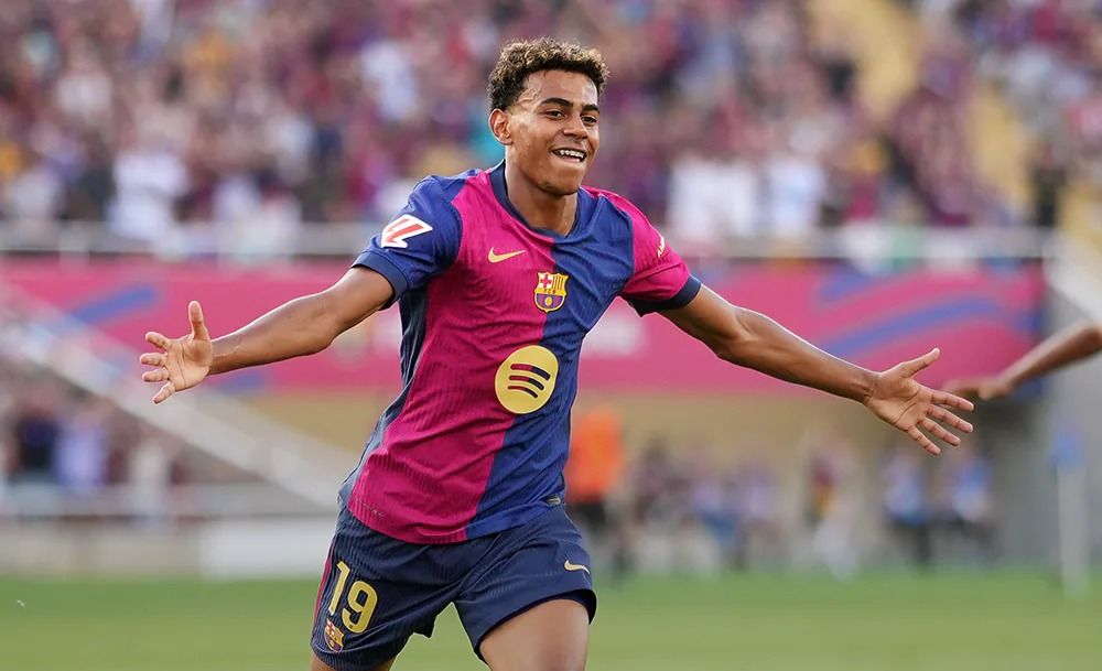 Yamal Becomes Youngest Player in Champions League History to Play 20 Matches