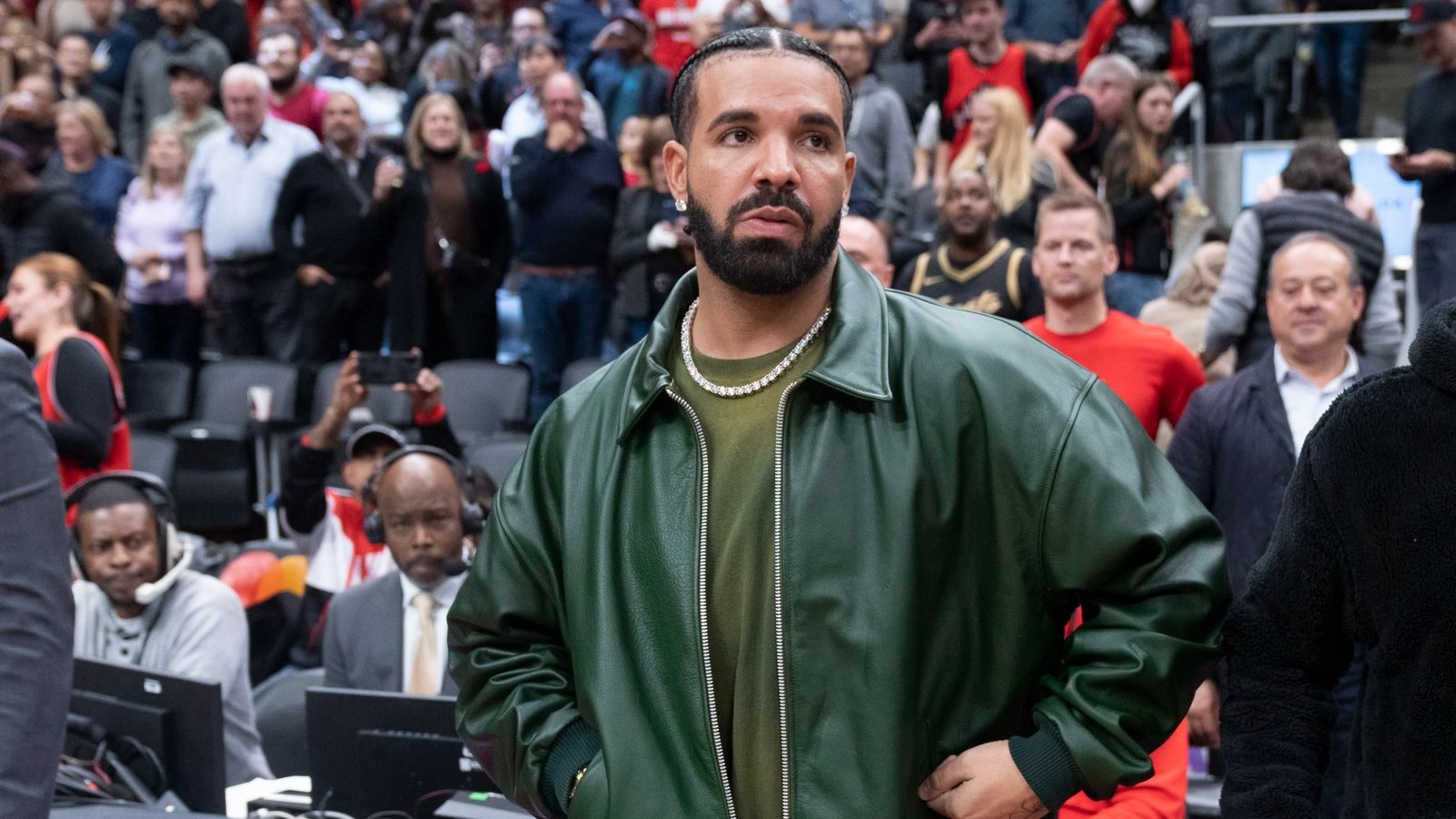 Rapper Drake Loses $700,000 Betting On Strickland's Victory Against Du Plessis
