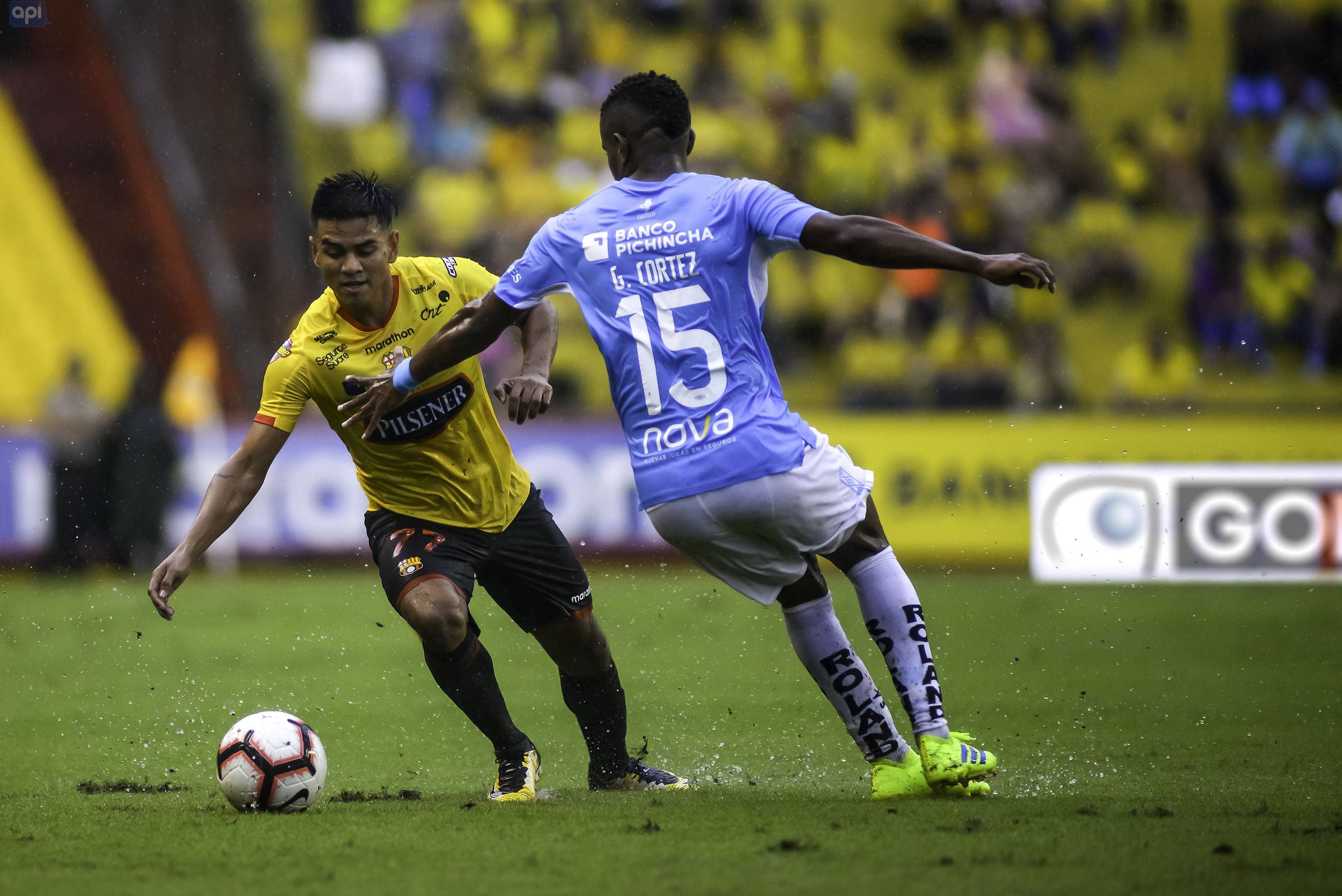 Universidad Católica Ecuador vs. Barcelona Guayaquil. Pronostico, Apuestas y Cuotas│21 de marzo de 2024