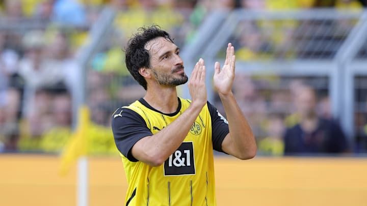 Borussia Defender Mats Hummels Retires