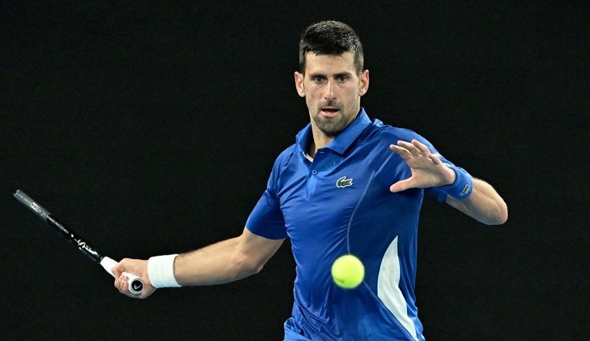 Tras su centésimo partido en el Melbourne Park, Novak Djokovic clasificó a la cuarta ronda del Abierto de Australia 