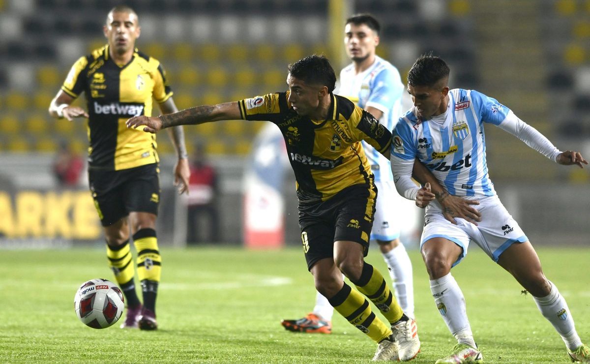 Deportes Magallanes vs. Coquimbo Unido. Pronostico, Apuestas y Cuotas│10 de diciembre de 2023