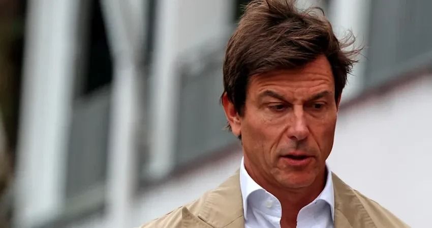 Mercedes Boss Wolff Apologizes to Tsunoda for Practice Incident