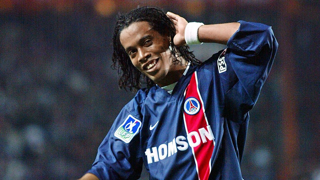 Ronaldinho invita a Mbappé a seguir en el PSG 