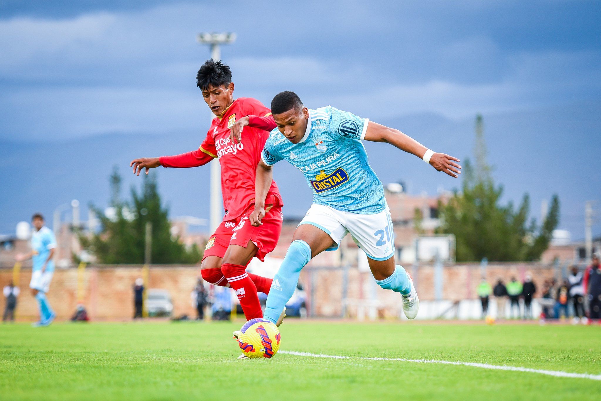 Sporting Cristal vs. Sport Huancayo. Pronostico, Apuestas y Cuotas│4 de octubre de 2023