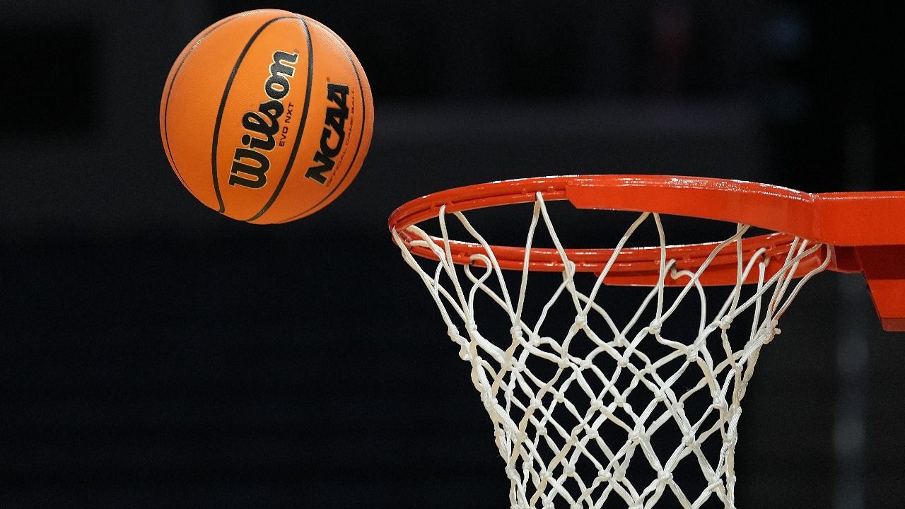 20-Year-Old Basketball Player Dies in the US After Collision With Opponent