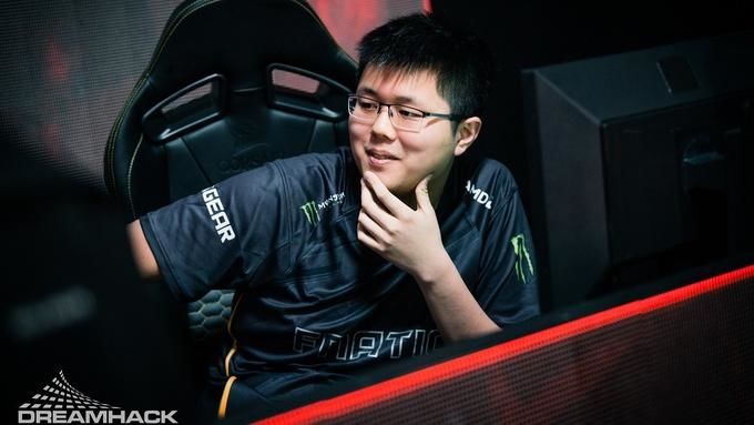 Jacky "EternaLEnVy" Mao