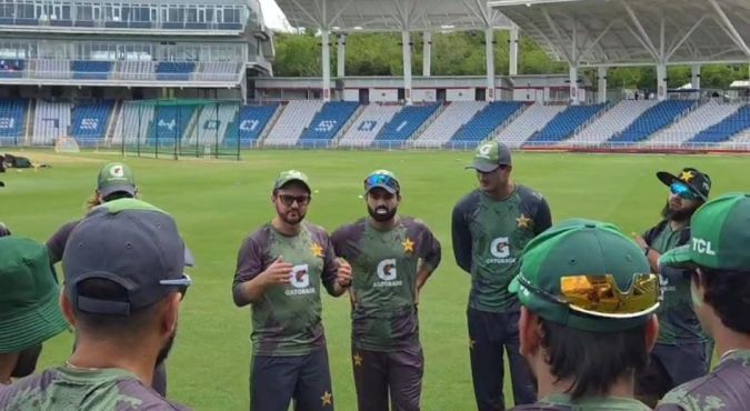 Pakistan team in a hurdle ahead of a training session. @PCB