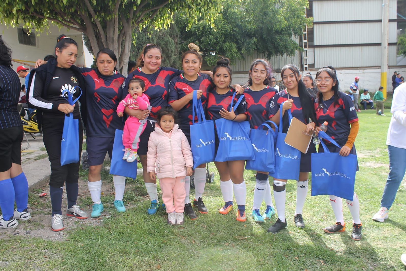 Más Sueños A.C. es una asociación creada por Perla Acosta Más Sueños A.C. es una asociación creada por Perla Acosta