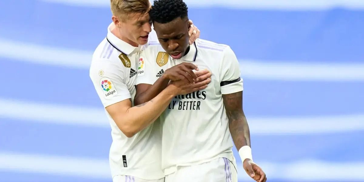 Tony Kroos y Viny Jr.