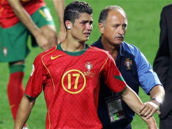 CR7 con Scolari en 2004