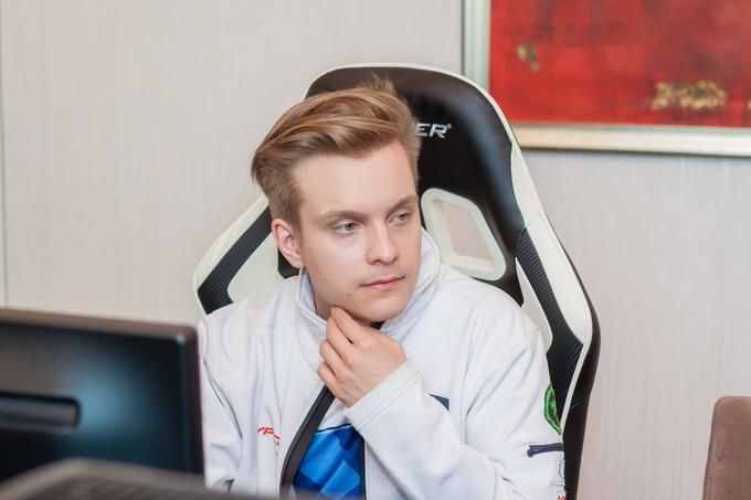 Jesse "JerAx" Vainikka