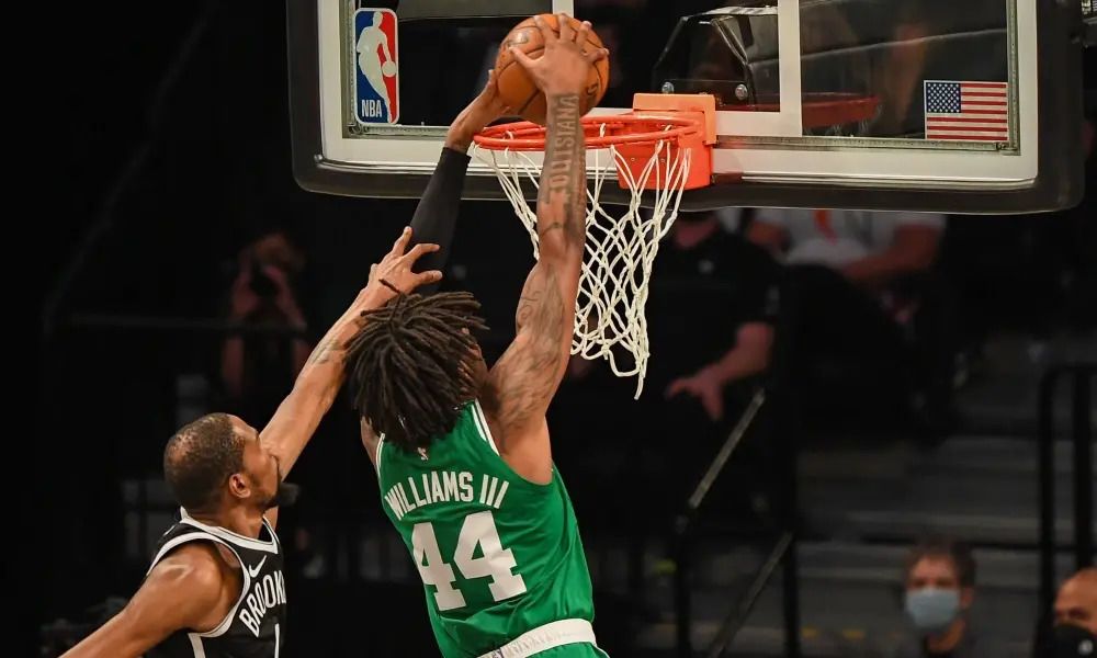 Robert Williams dunking against Kevin Durant (Brooklyn Nets vs Boston Celtics)