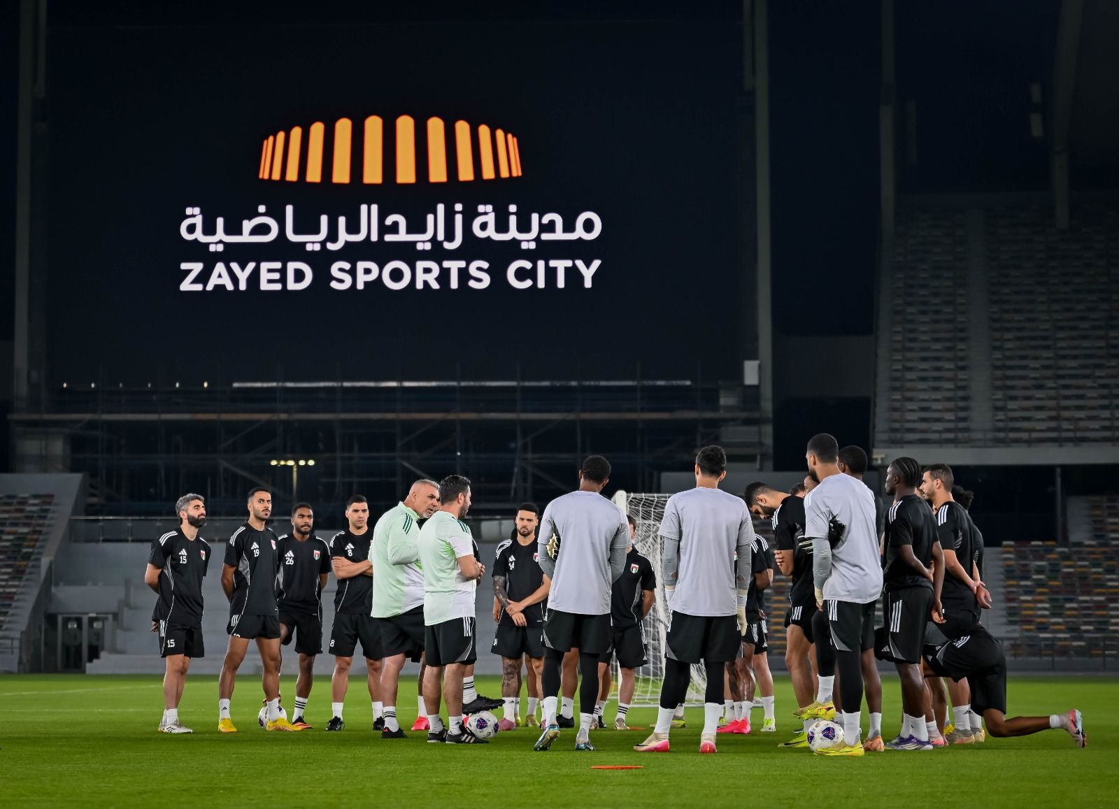 UAE players during a trainings session ahead of their clash against Iraq. @UAEFA