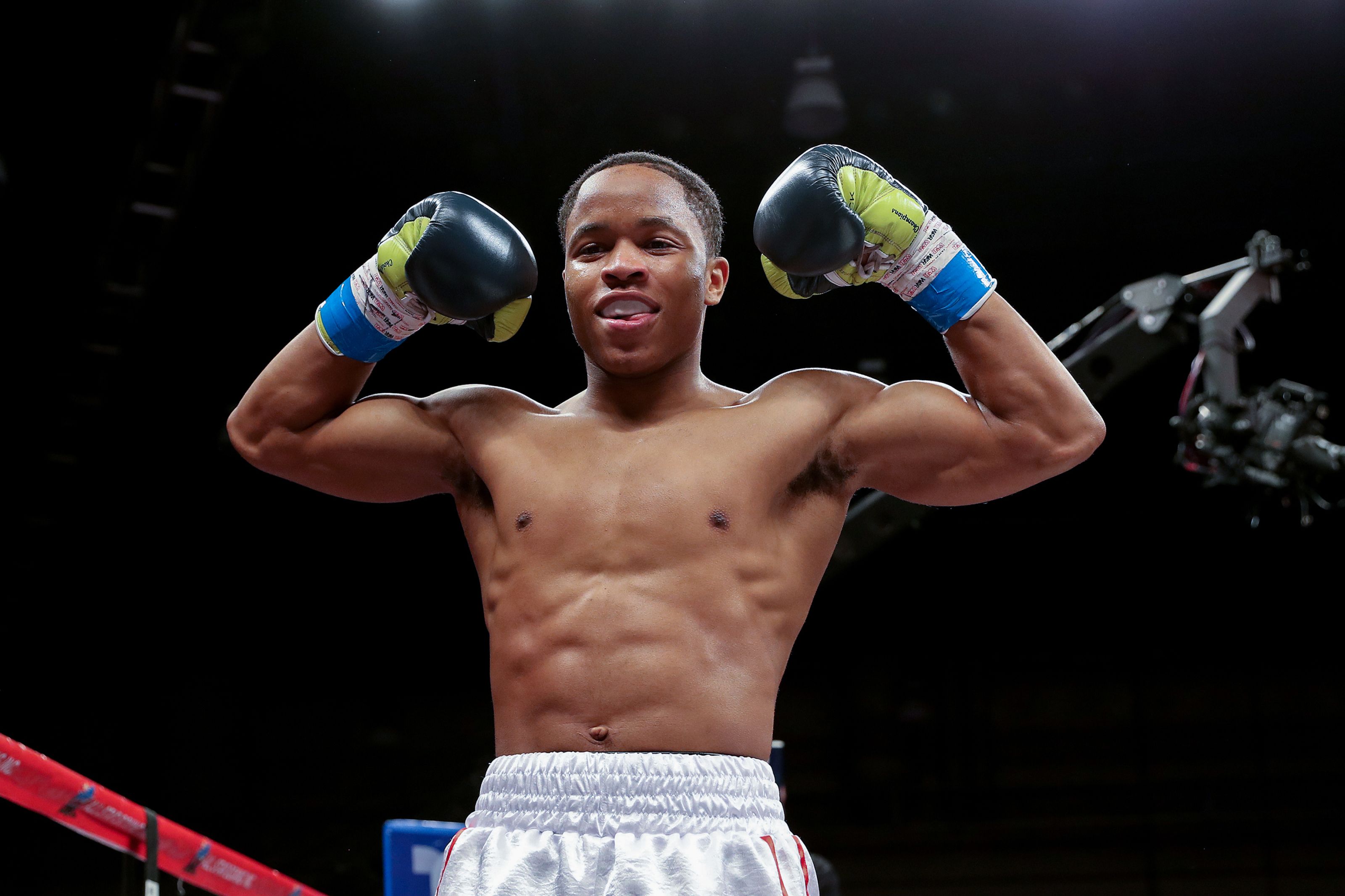 Floyd Schofield vs. Alberto Mercado