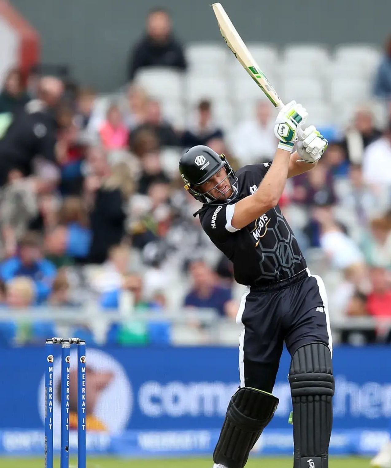 Jos Buttler's effort goes in vain. @X