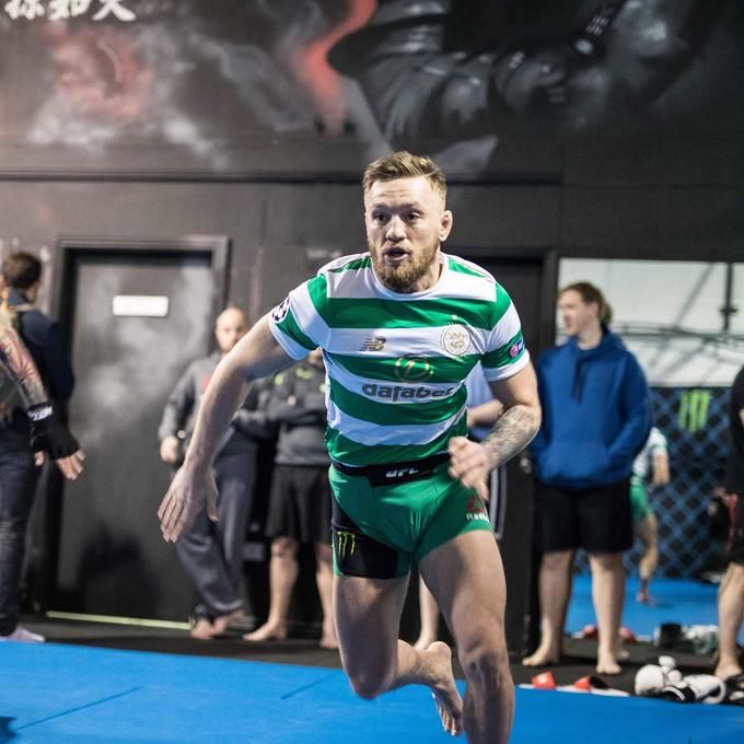 Conor McGregor training in a Celtic's T-shirt