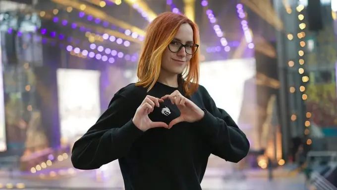 Dariya "Eiritel" Morozova — Dota 2 caster