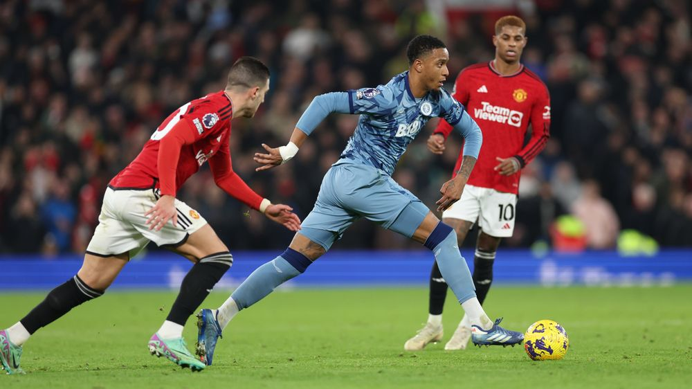 Manchester United vs Aston Villa Manchester United vs Aston Villa