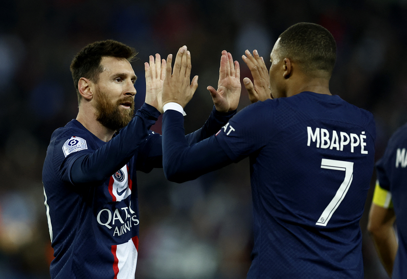 Lionel Messi, Kylian Mbappé Lionel Messi, Kylian Mbappé