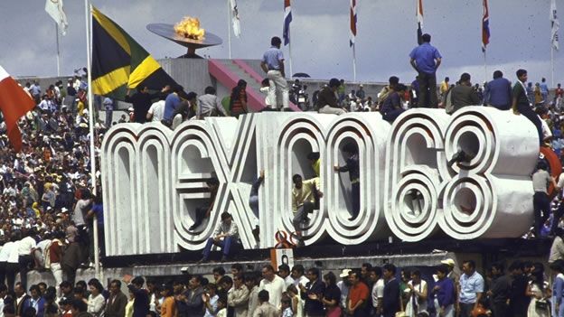 Previo a los Juegos Olímpicos de México 1968 se comprobaba que las atletas tuvieran vagina