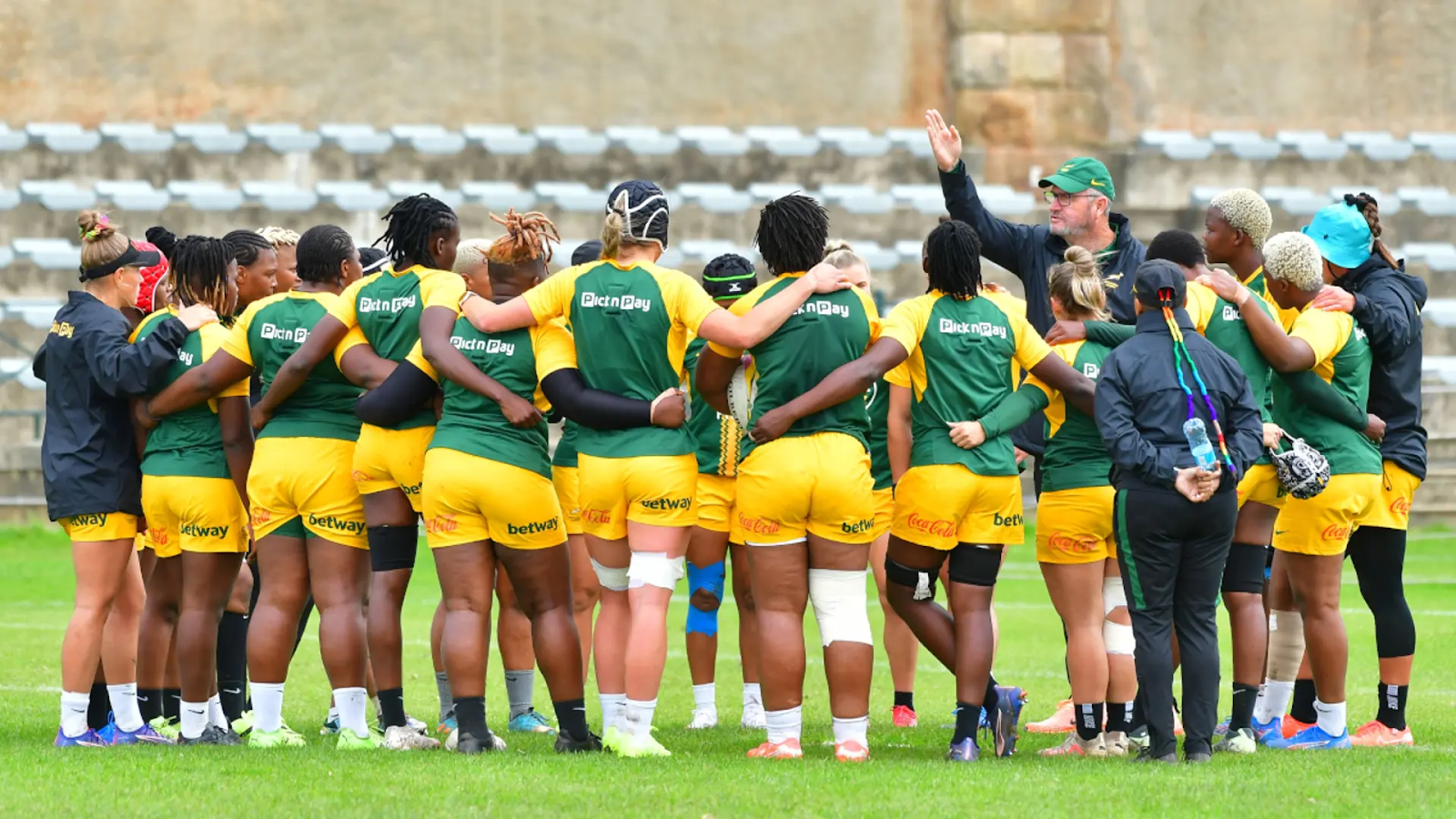 The Springbok Women huddle up during training as they gear up for their highly anticipated clash against the Black Ferns XV in Cape Town on 2nd August.