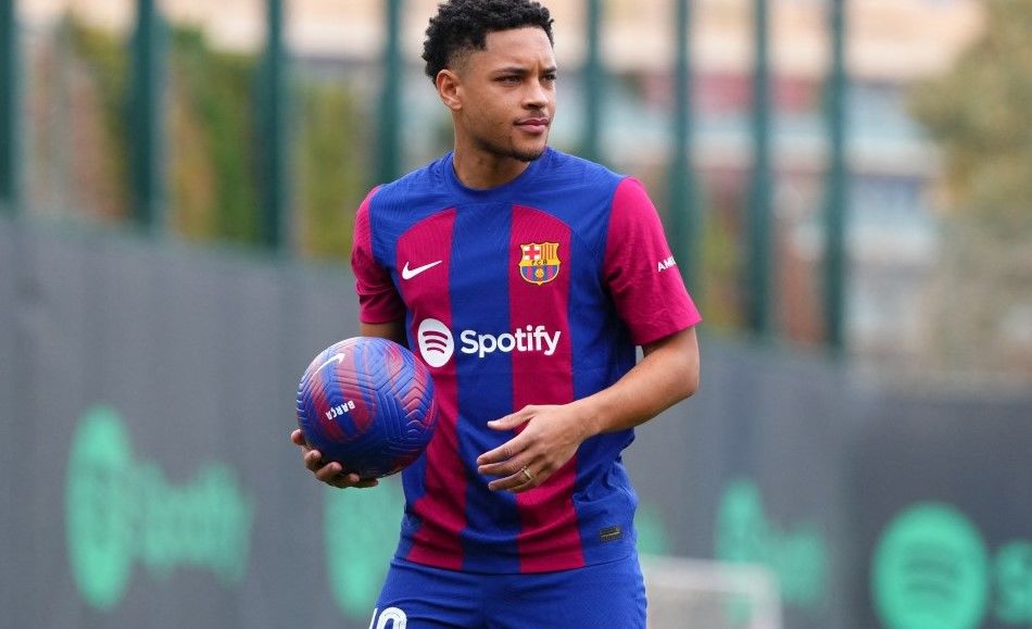 Vitor Roque Vitor Roque