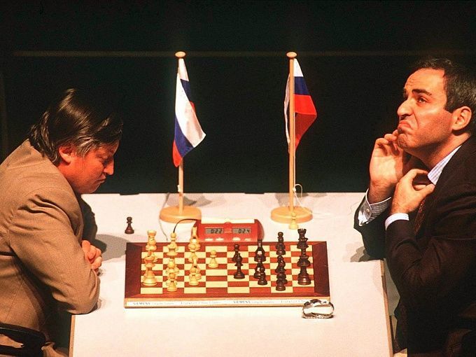 Karpov versus Kasparov