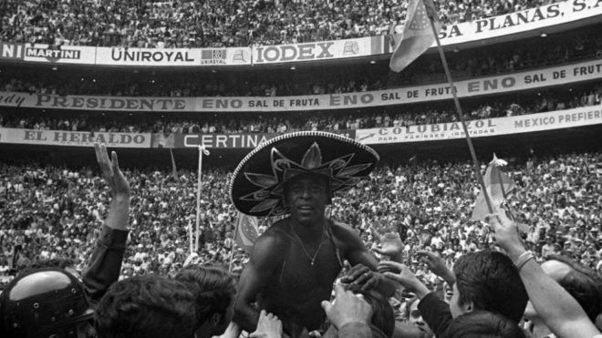 Pelé sigue como el máximo ganador de Mundiales