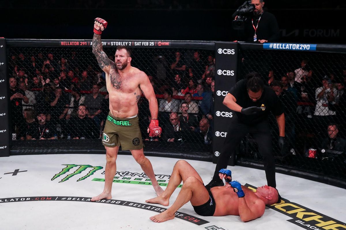 Bader left Fedor Sprawling Bader left Fedor Sprawling