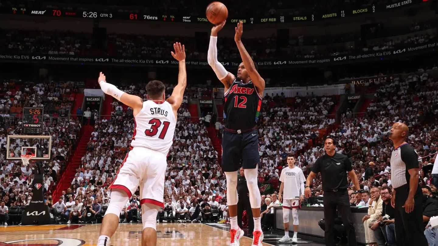 Tobias Harris shooting over Max Strus (Miami Heat vs Philadelphia 76ers)