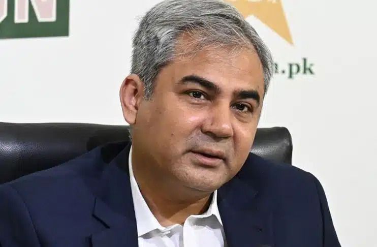 Mohsin Naqvi stands firm. @PCB