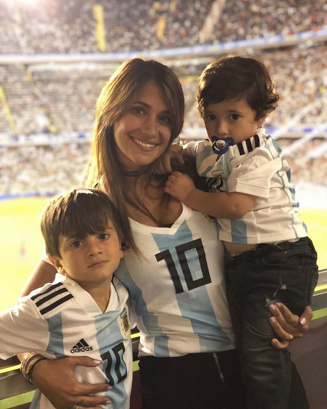 Meet Lionel Messi's Wife, Charming Antonella Roccuzzo