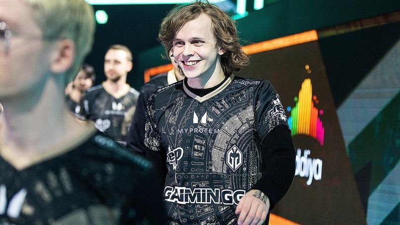 Anton "dyrachyo" Shkredov Anton "dyrachyo" Shkredov