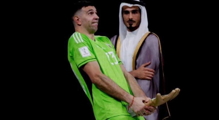 Dibu Martínez Dibu Martínez