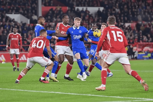 Everton and Nottingham Forest Everton and Nottingham Forest