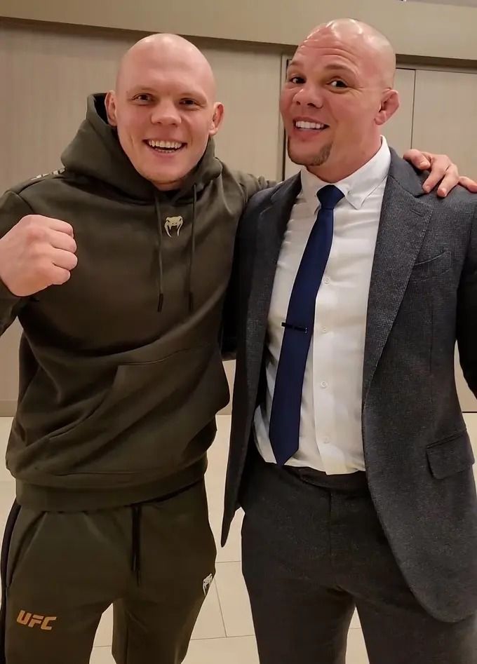 Bogdan Guskov and Anthony Smith Bogdan Guskov and Anthony Smith