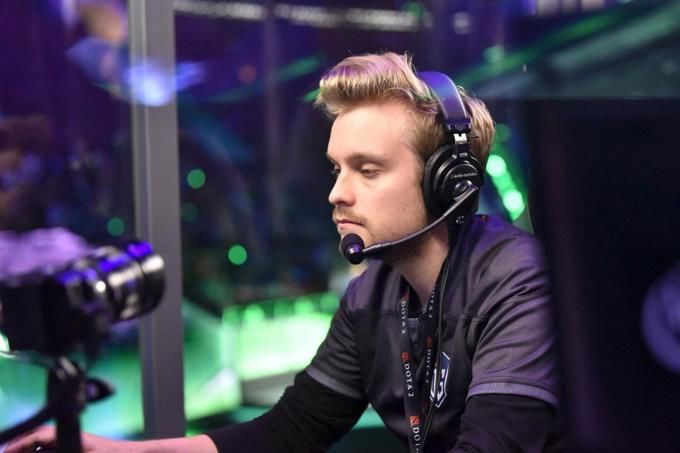 Jesse "JerAx" Vainikka