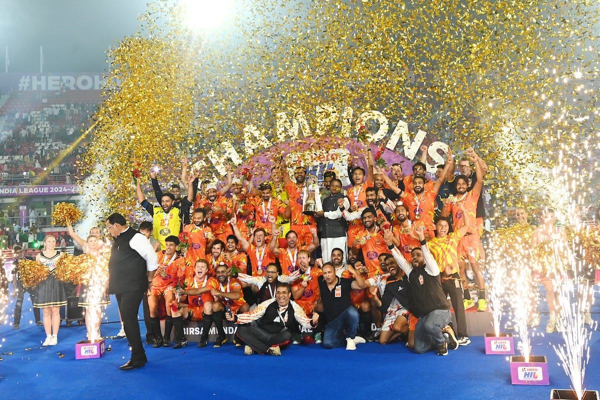 Shrarchi Rarh Bengal Tigers were crowned the champions of the Hockey India League 2024-25 as they defeated Hyderabad Toofans 4-3 in a thrilling final. @HIL