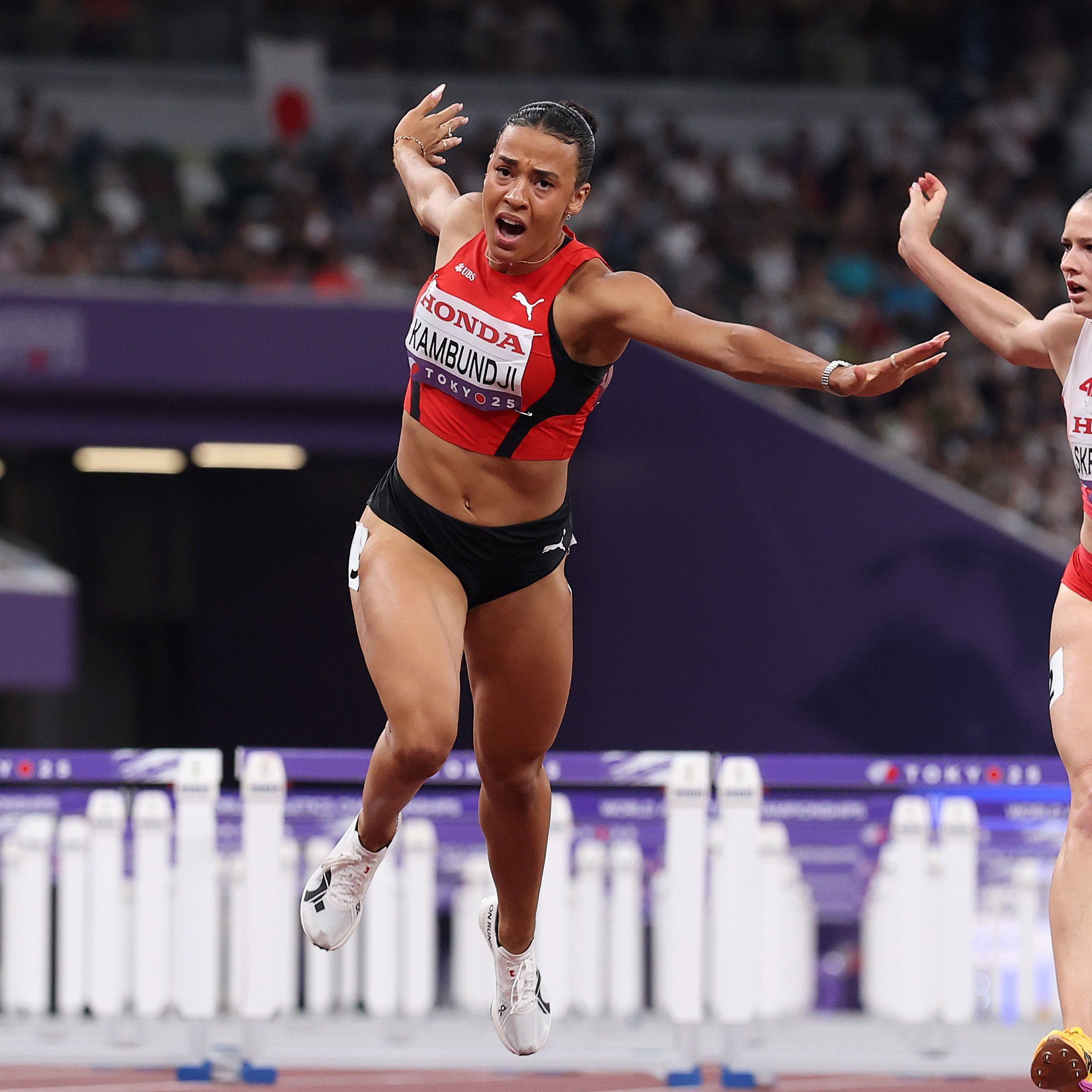 Ditaji Kambundji steals the show in the hurdles. @@WorldAthletics / X Ditaji Kambundji steals the show in the hurdles. @@WorldAthletics / X