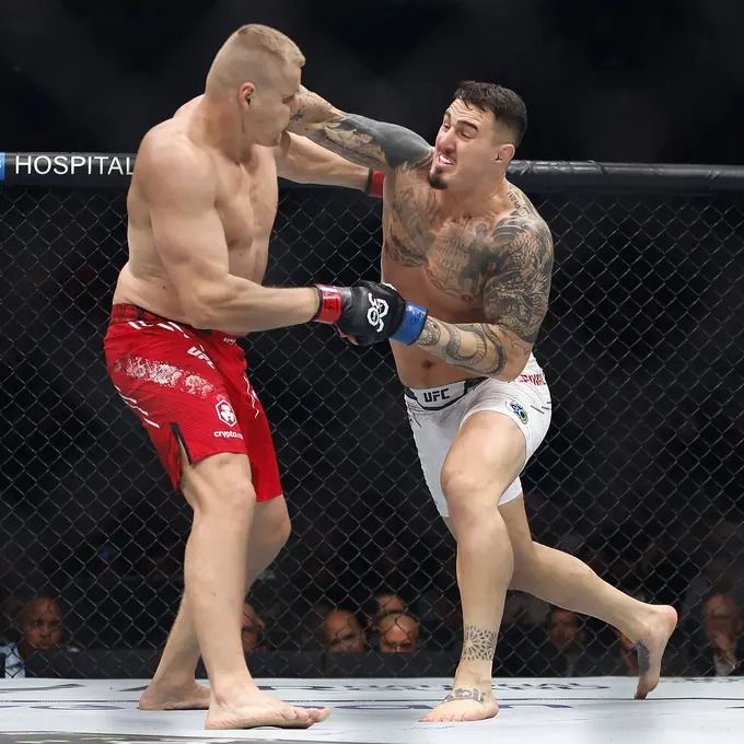 Sergei Pavlovich vs. Tom Aspinall Sergei Pavlovich vs. Tom Aspinall