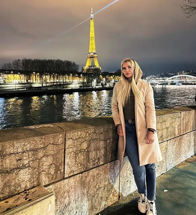 Darya Zheleznyakova Darya Zheleznyakova