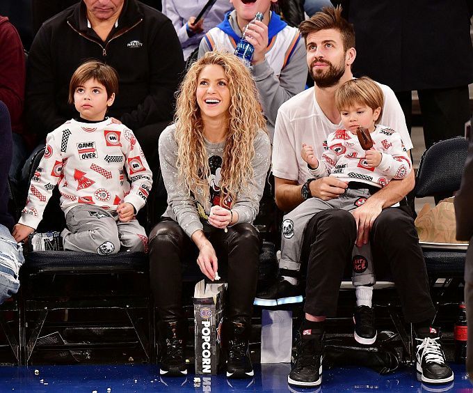 The family of Pique and Shakira