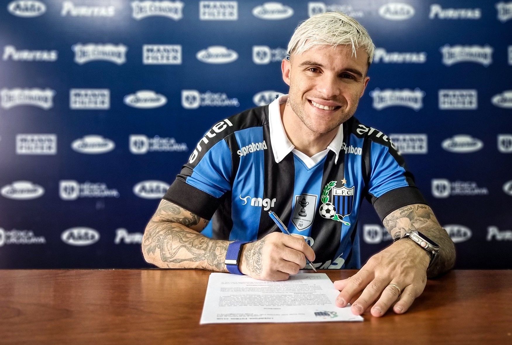 Christian Tabó. Christian Tabó.