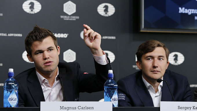 Magnus Carlsen and Sergey Karjakin