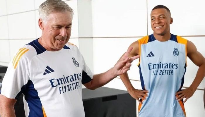 Carlo Ancelotti, Kylian Mbappé Carlo Ancelotti, Kylian Mbappé