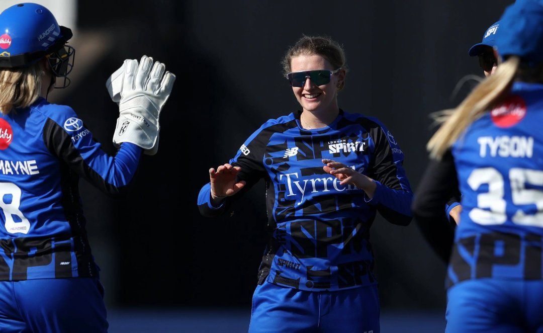 London Spirit players celebrate their 88-run win over Birmingham Phoenix in the Women's Hundred in Birmingham. @ The Hundred/X